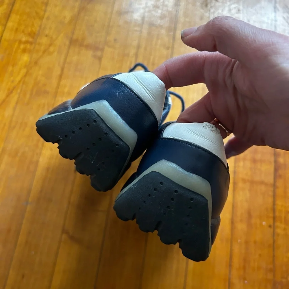 Guess Leather Driving Sneakers - Picture 5 of 7